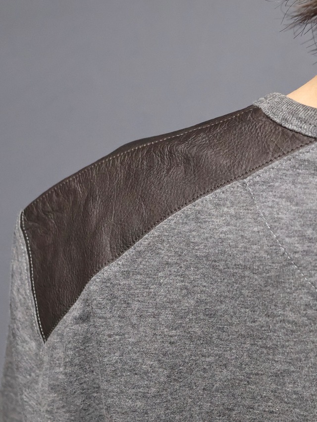 【GUCCI】leather switching t-shirt