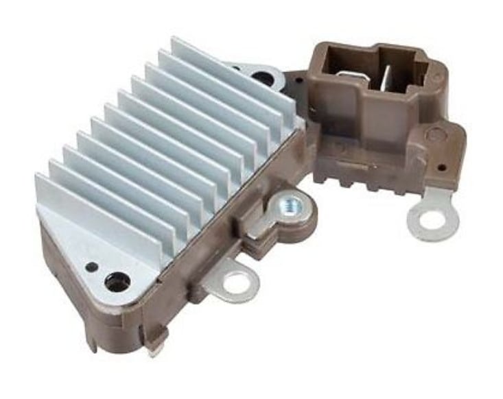 電圧レギュレータ ブラシ ホルダ 126000-0600 | 車バイクのパーツ店