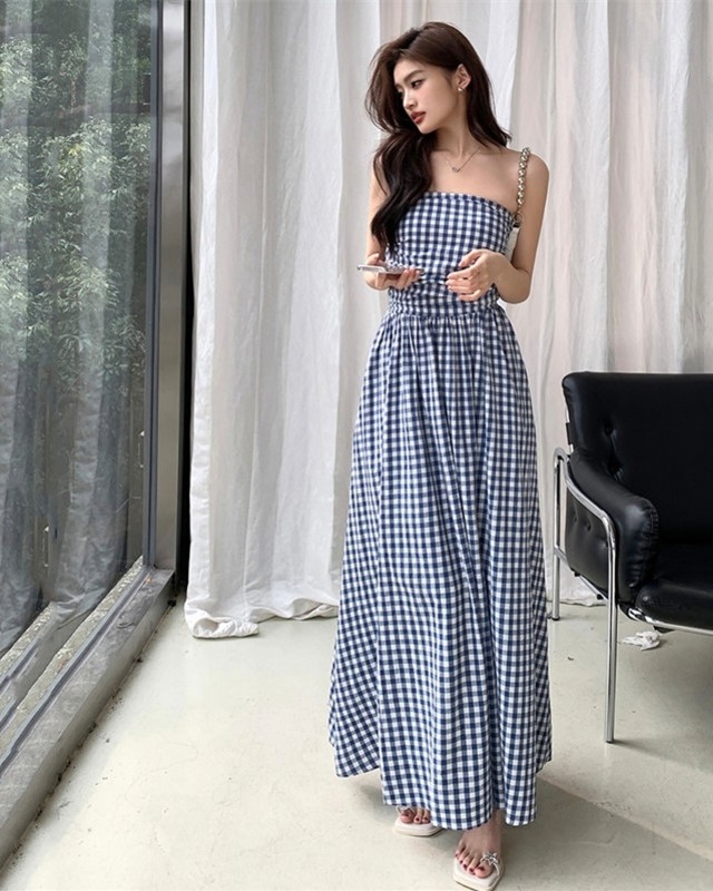 チェックワンピース