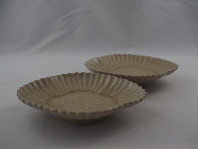 CLASKA購入　土器っぽいうつわ　新品未使用　美品 丸利玉樹利喜蔵商店 TAMAKI 和の器 5号土瓶 二色太十草 和食器 – マルラボ