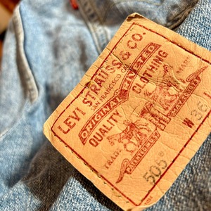 【USED UPCYCLE】(W36) Levi's 505 Easy Shorts