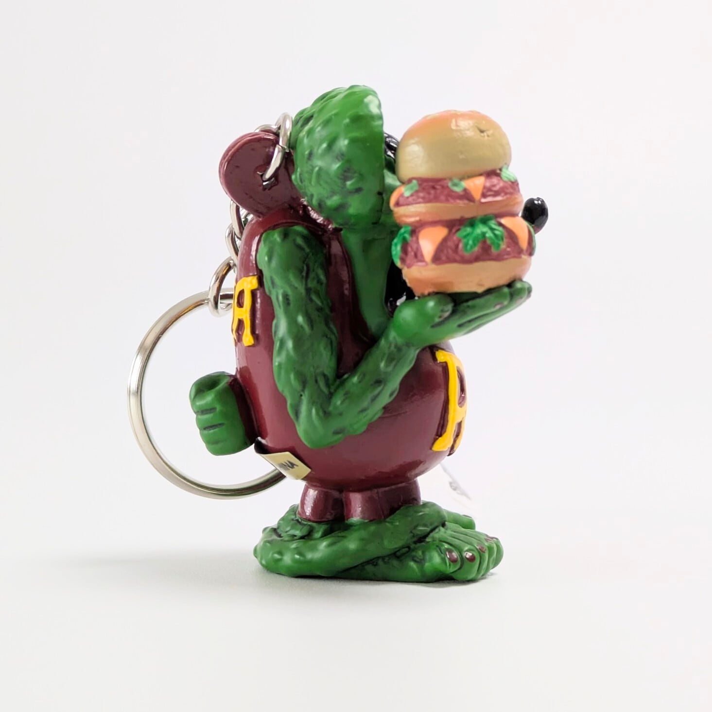 【 RAT FINK（ ラットフィンク ）】RATFINK with ハンバーガー PVCフィギュアキーホルダー 〚アメリカン雑貨 アメトイ〛