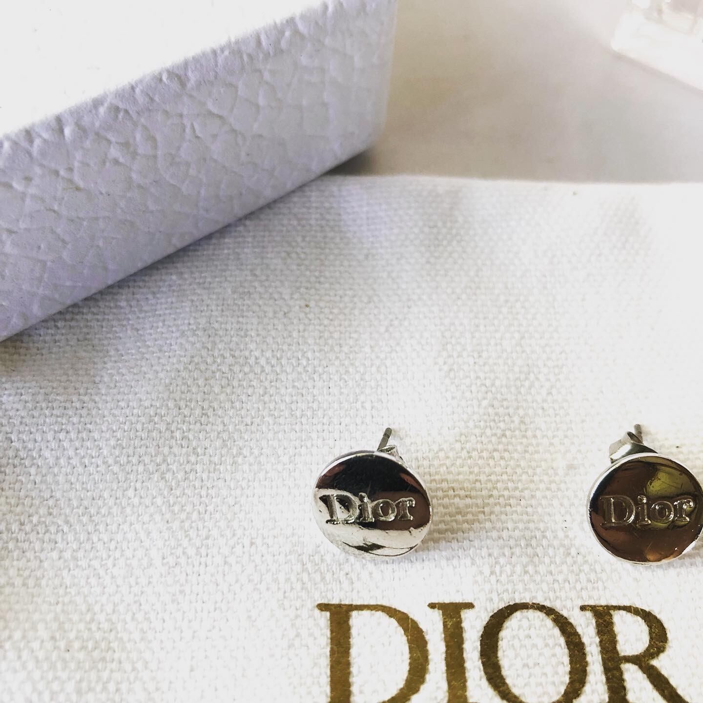 クリスチャンディオール Christian Dior シルバー ロゴピアス | Shelly 