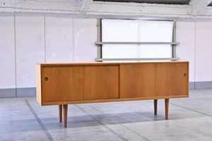 希少 RY Mobler ハンスＪウェグナー「RY26」サイドボード オーク材 キャビネット リビングボード 収納 北欧 デンマーク Hans J Wegner【中古家具/中古インテリア/USED家具ユーズド家具/リサイクル】