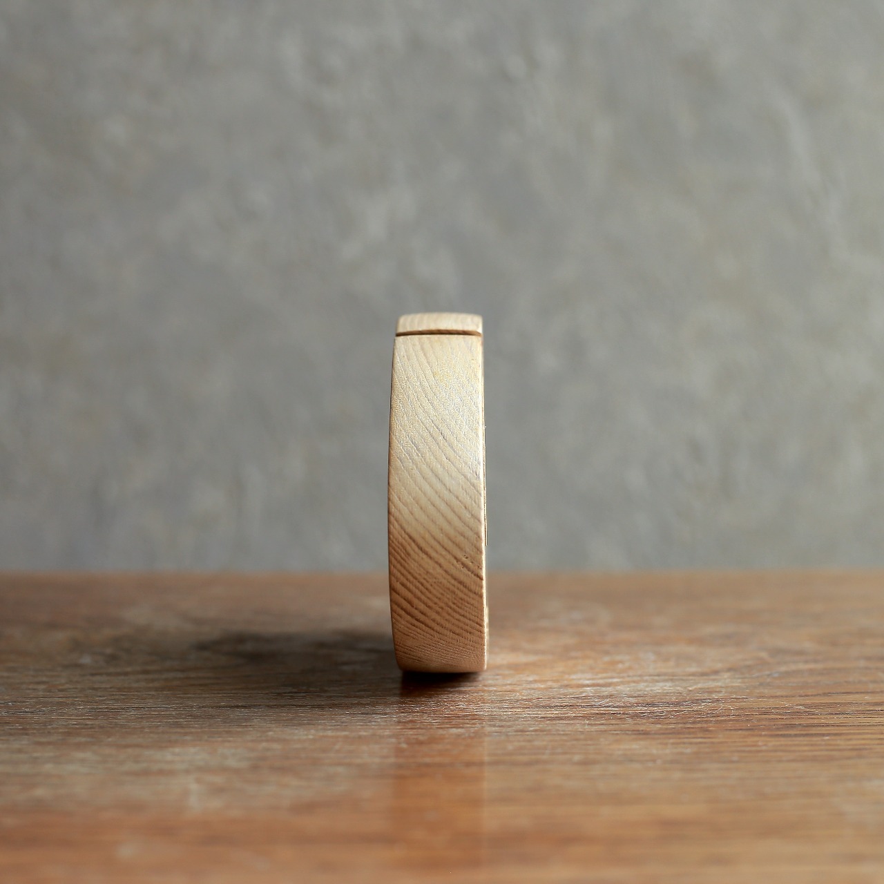 二羽の白鳥がピッタリと寄り添う、木製のパズル｜木製 組木パズル 鳥 2羽セット 北欧風インテリア