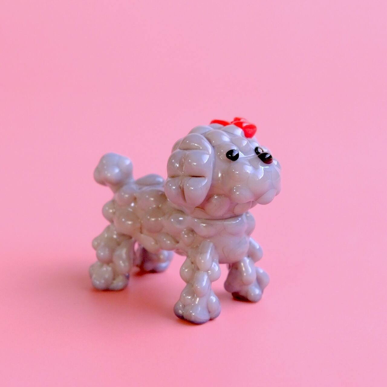 ガラスの置物「トイプードル」 | GYAFUN