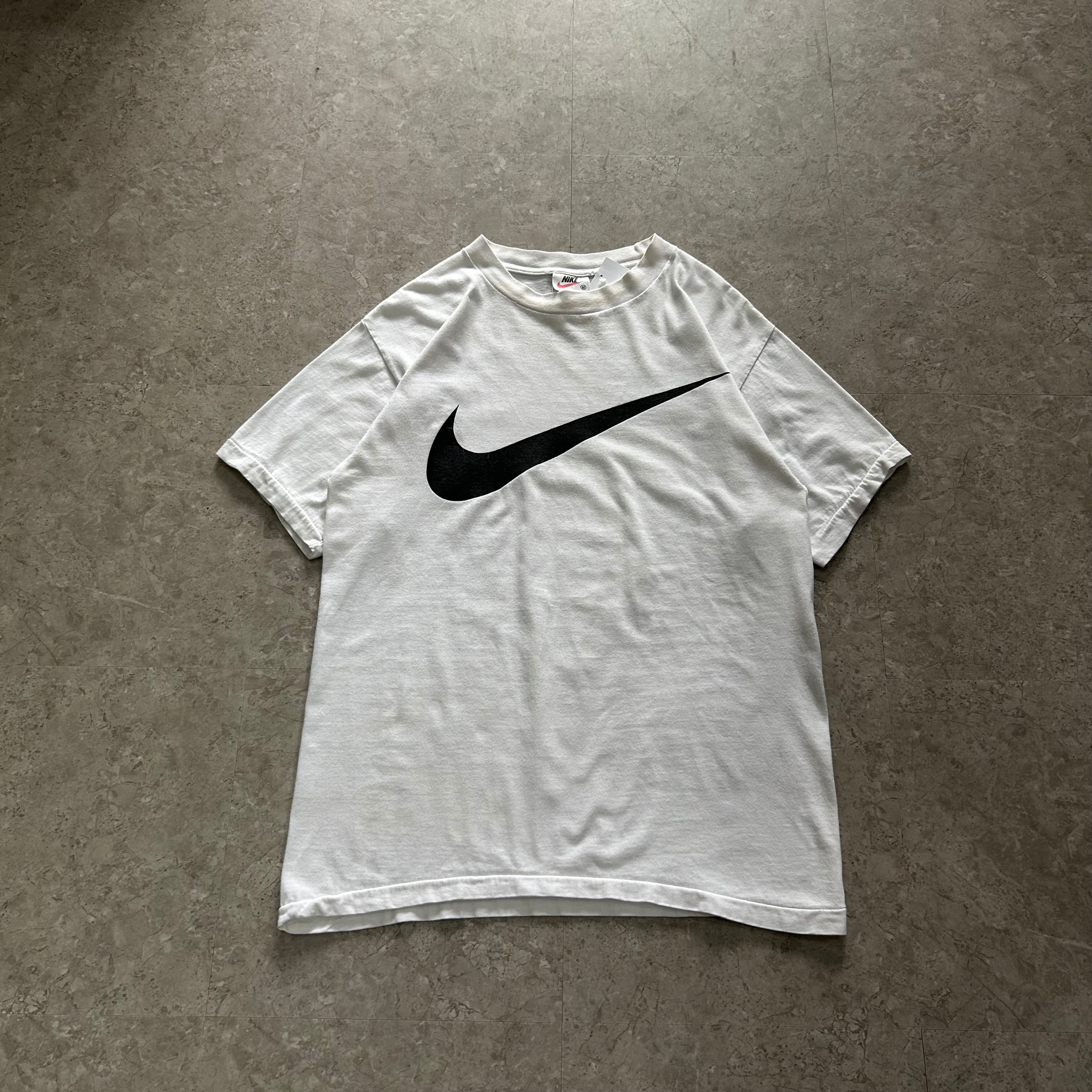 90s NIKE swoosh logo T-shirt【仙台店】