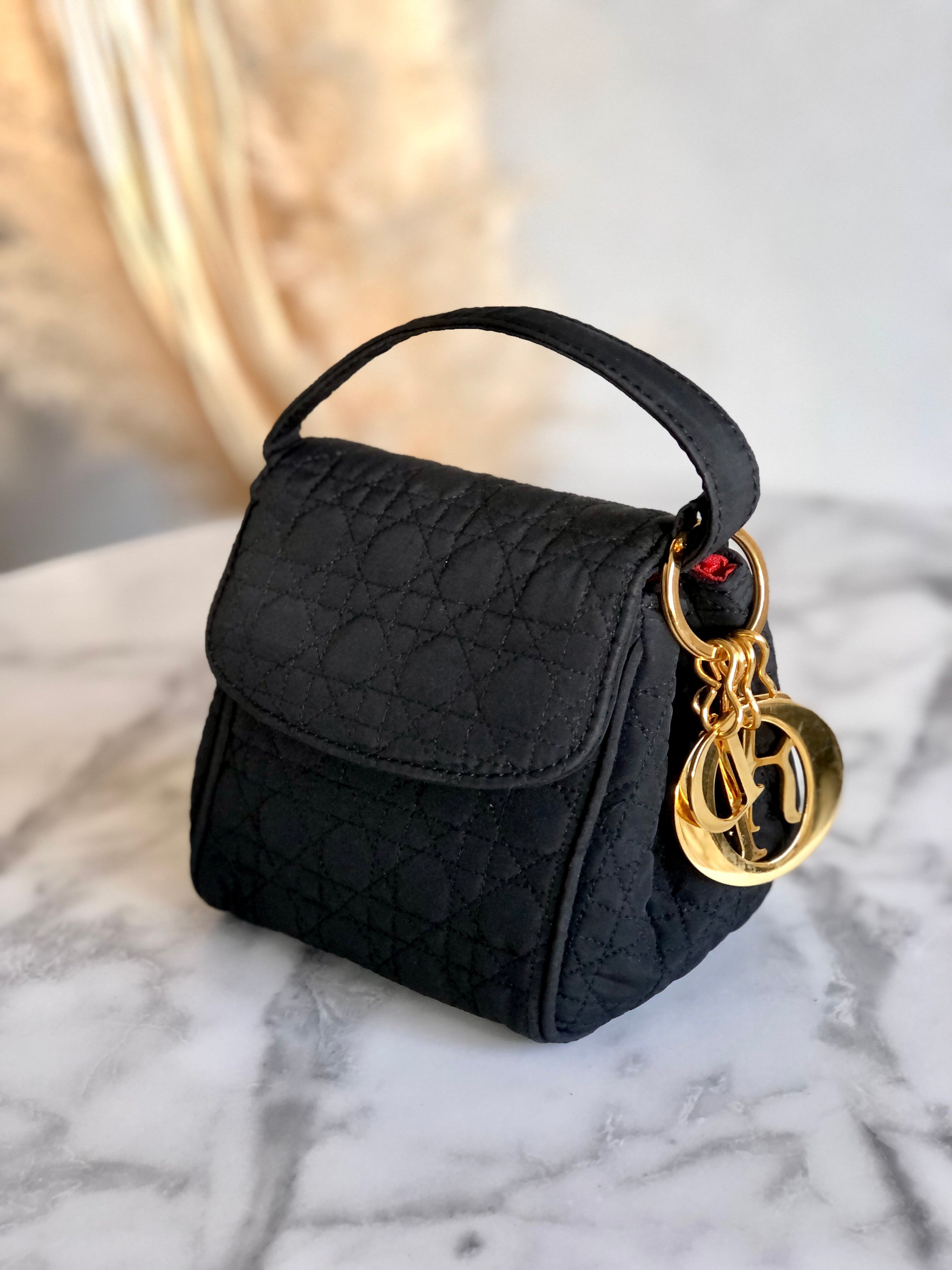 Christian Dior クリスチャン ディオール　カナージュ　Diorモチーフ　ナイロン　マイクロ　ミニバッグ　ハンドバッグ　ブラック　 vintage　ヴィンテージ　オールド　rjk2u4 | VintageShop solo powered by BASE