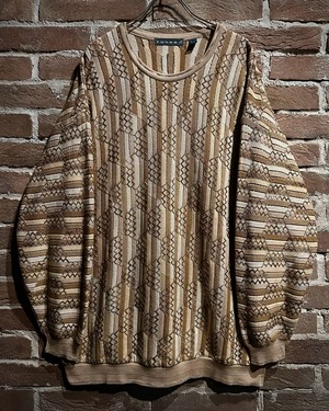 【Caka act3】"TUNDRA" Zig-Zag Embroidery Vintage Loose Pullover Knit