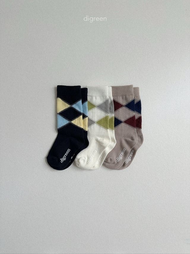 digreen26su_Argyle Socks
