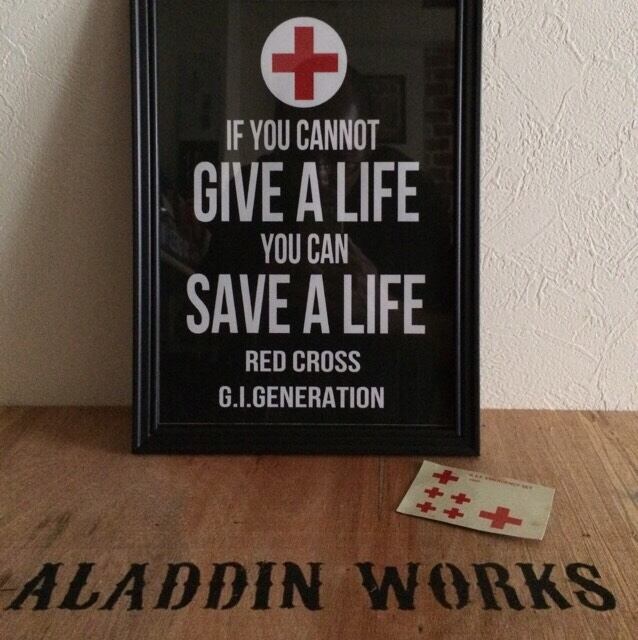 RED CROSSポスター