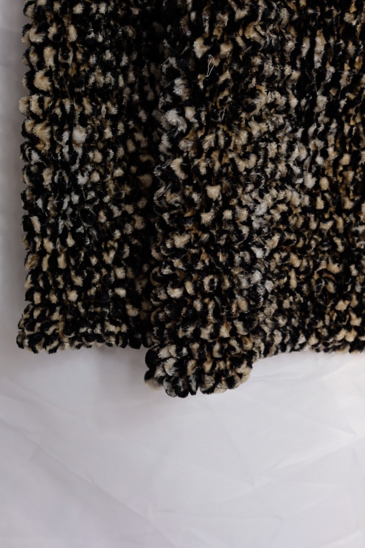 Leopard pattern creased top