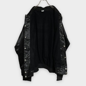 【VARSITY】UCA  CHAMPIONSHIP スタジャン チアリーディング 刺繍ロゴ ワンポイント バックロゴ LARGE US古着