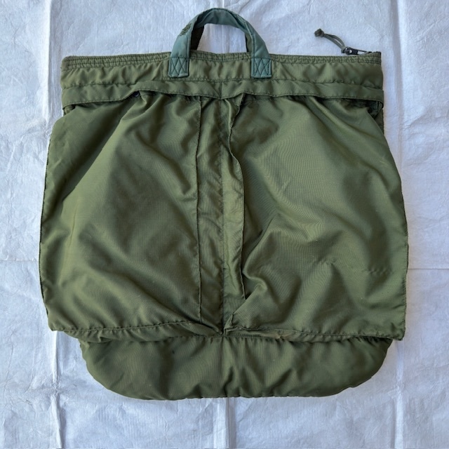 US ARMY ヘルメットバッグ 77年製 ミリタリー 真鍮ジッパー 3rd ヴィンテージ 画像3