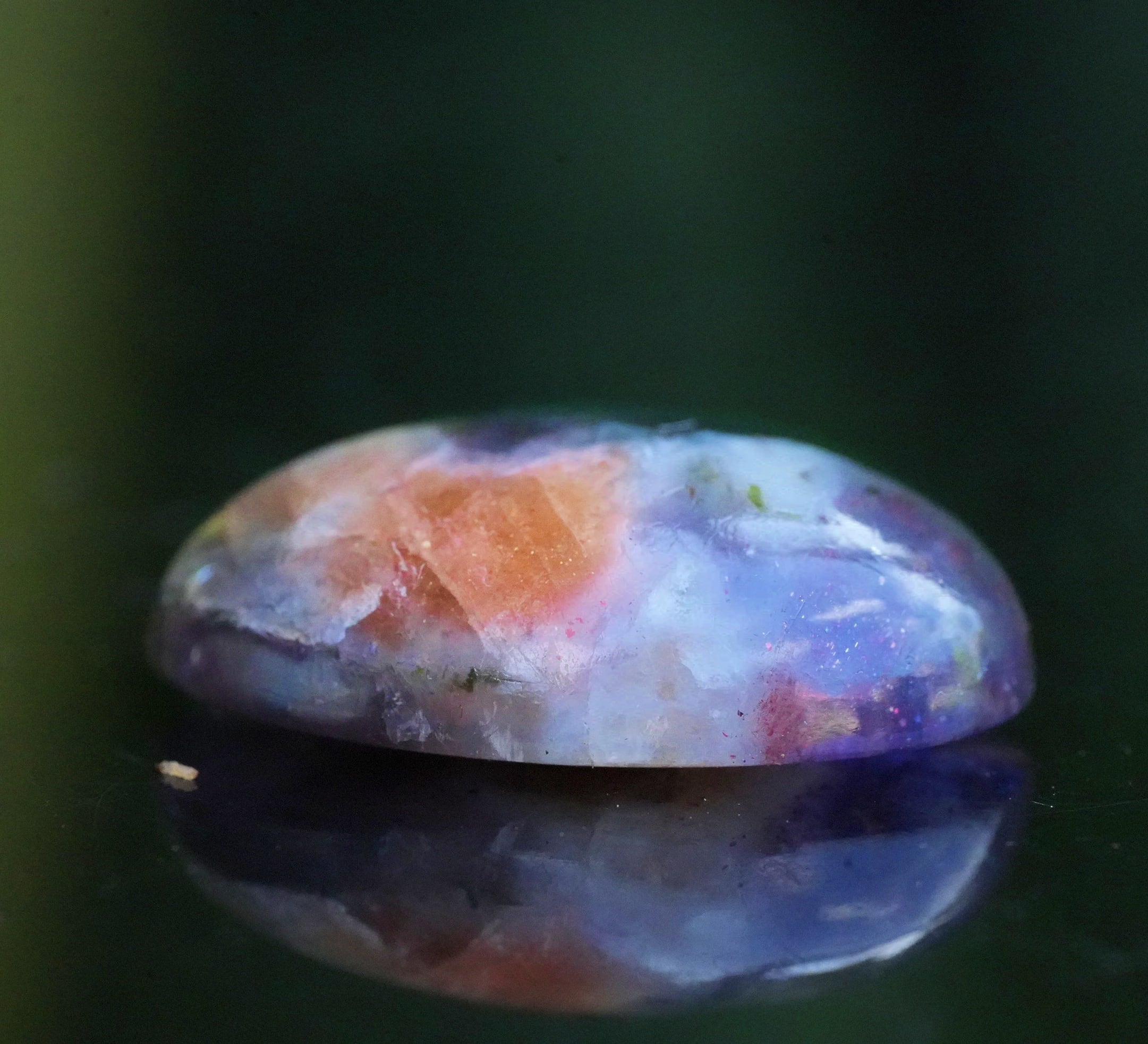 虹インクルージョン入り☆アイオライトサンストーン s1574 | Funky