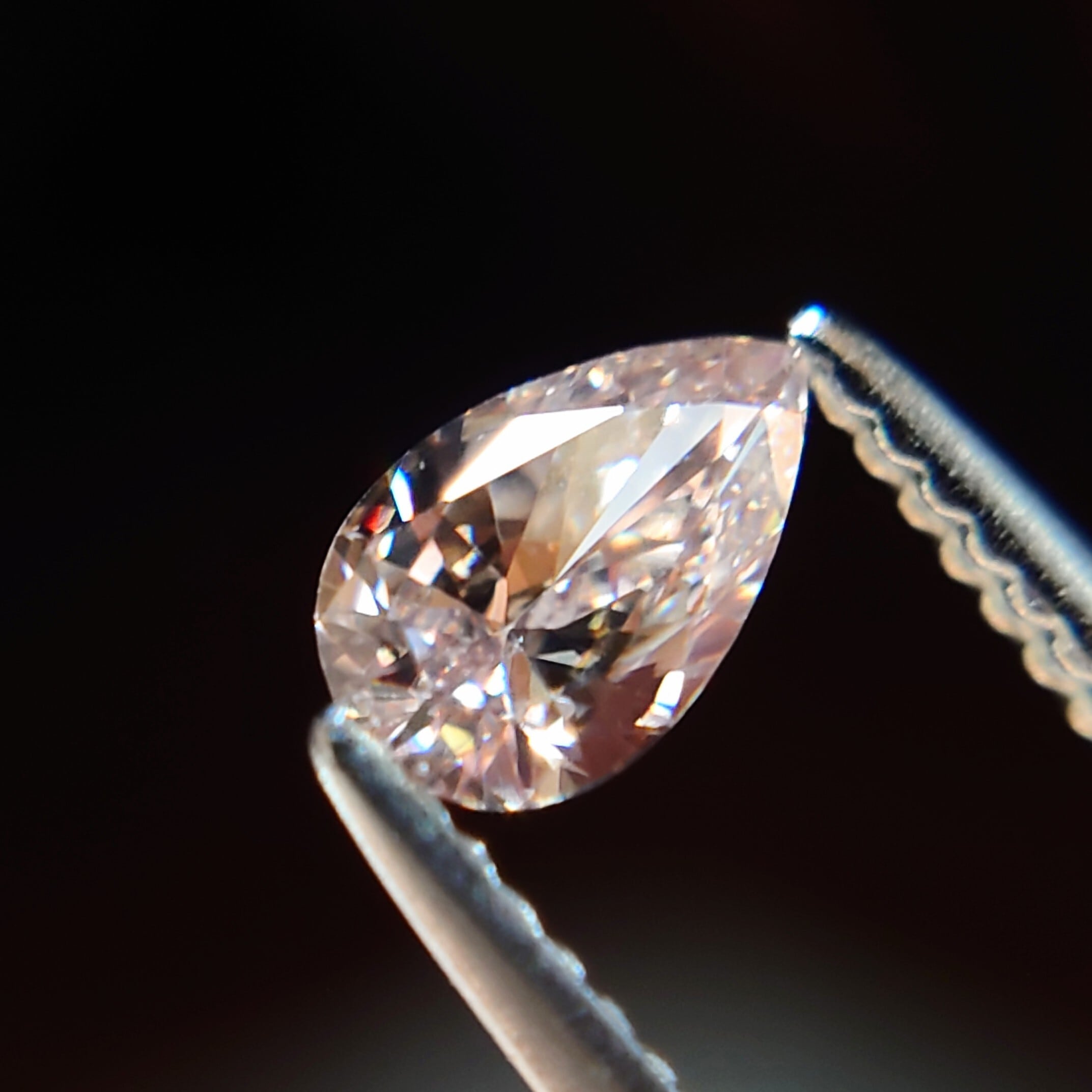 Fancy Light Pink 0.122ct VS-2 天然ピンクダイヤモンドルース Fancy Light Pink 0.122ct VS-2 天然ピンクダイヤモンドルース