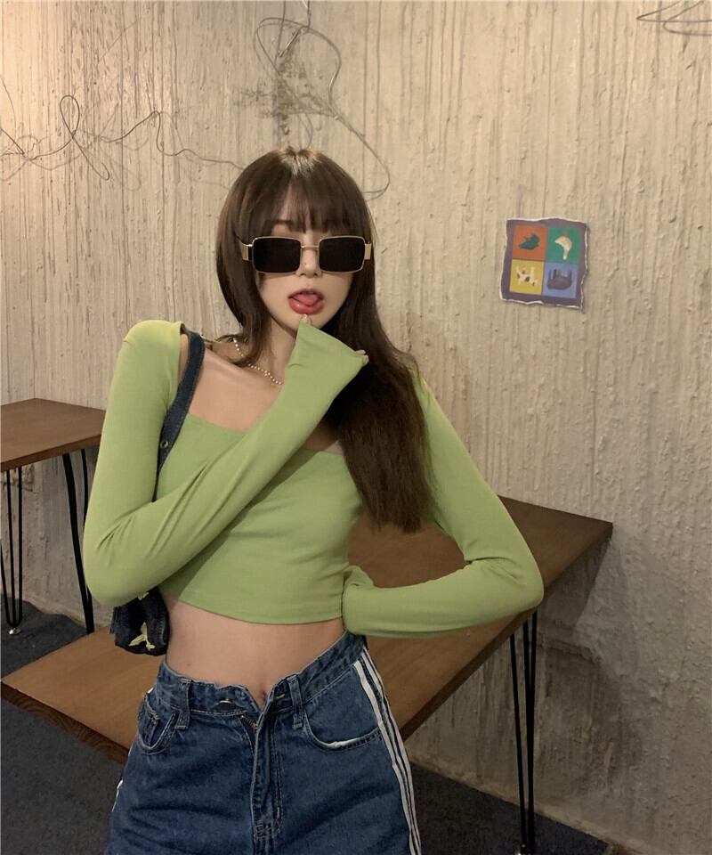 Tシャツ シャツ ショートクロップドスリムスプリングトップス ロング 春物 ブラックストロベリース89812962346