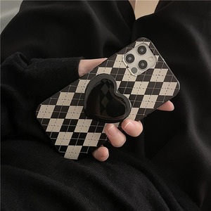 【予約】Black Argyle Check iPhone Case with Heart Grip