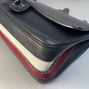 【最終処分SALE】CHANEL シャネル  アイコン ２．５５  レザー ショルダーバッグ ブラック A-10889