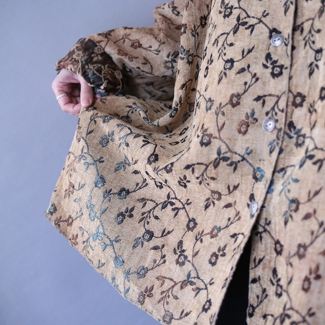 "reversible" beautiful pattern over silhouette chenille weave shirt jacket