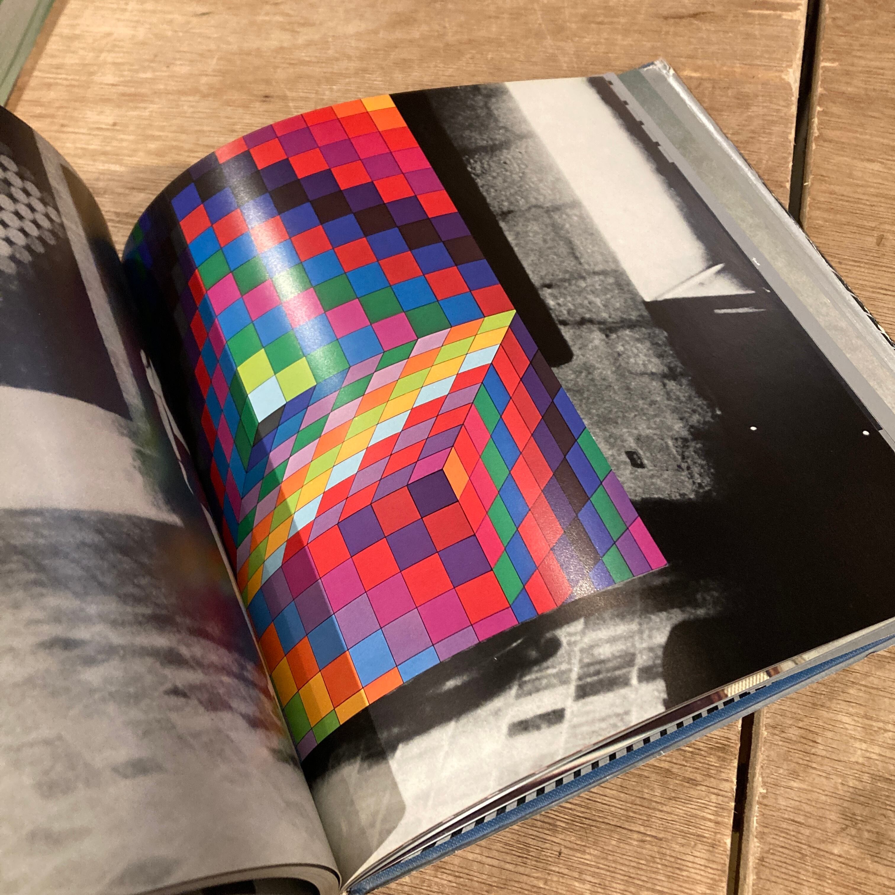 洋書/VASARELY FOLKLORE PLANETAIRE FARBWELT 洋書/VASARELY PLANETAIRE FOLKLORE FARBWELT