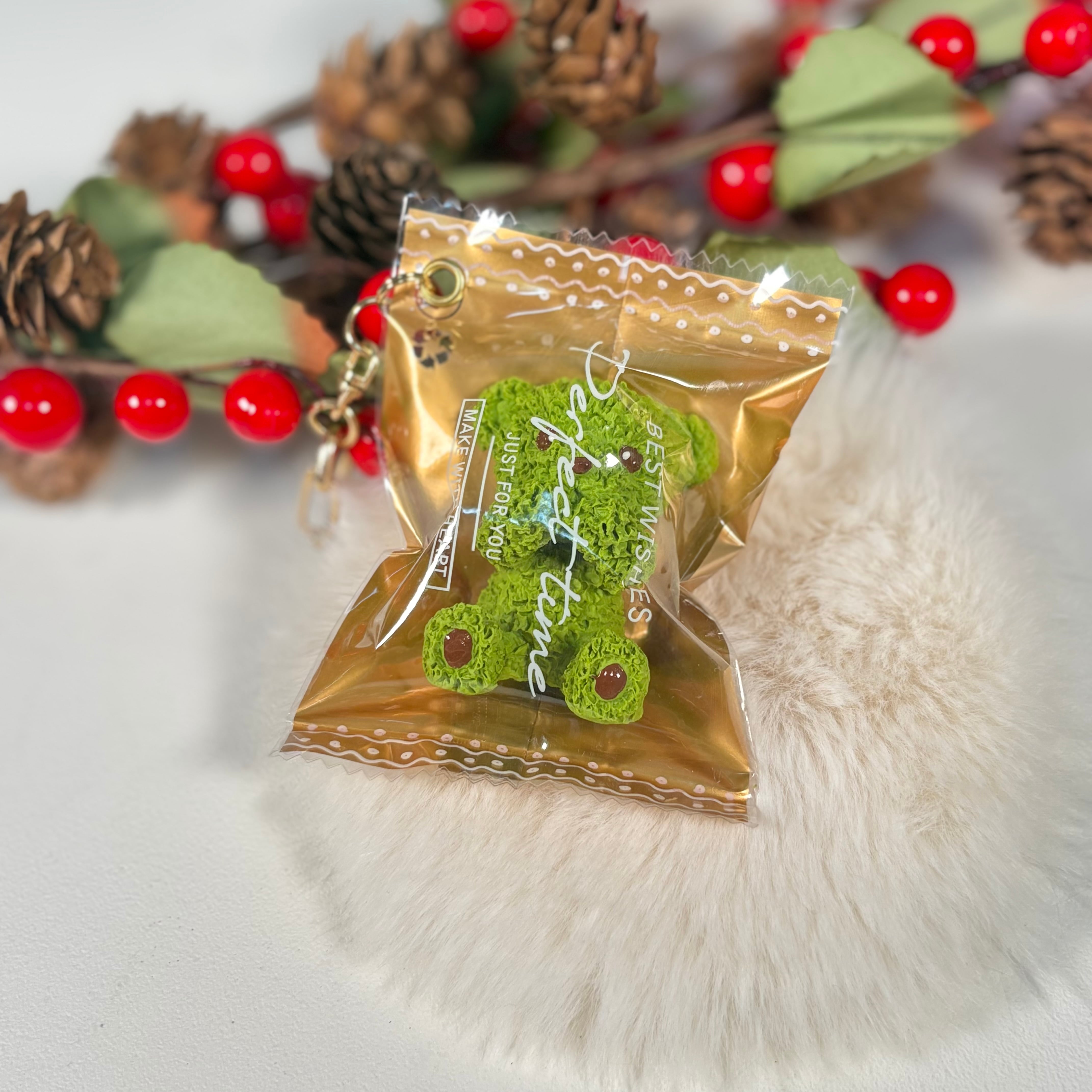 くまさんチョコキーホルダー お口隠したVer