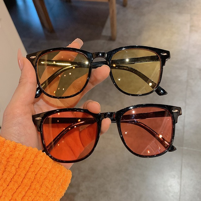 スタンダードブラックカラーレディース レトロ スクウェア ブラック・アイド・ピーズ10370876775