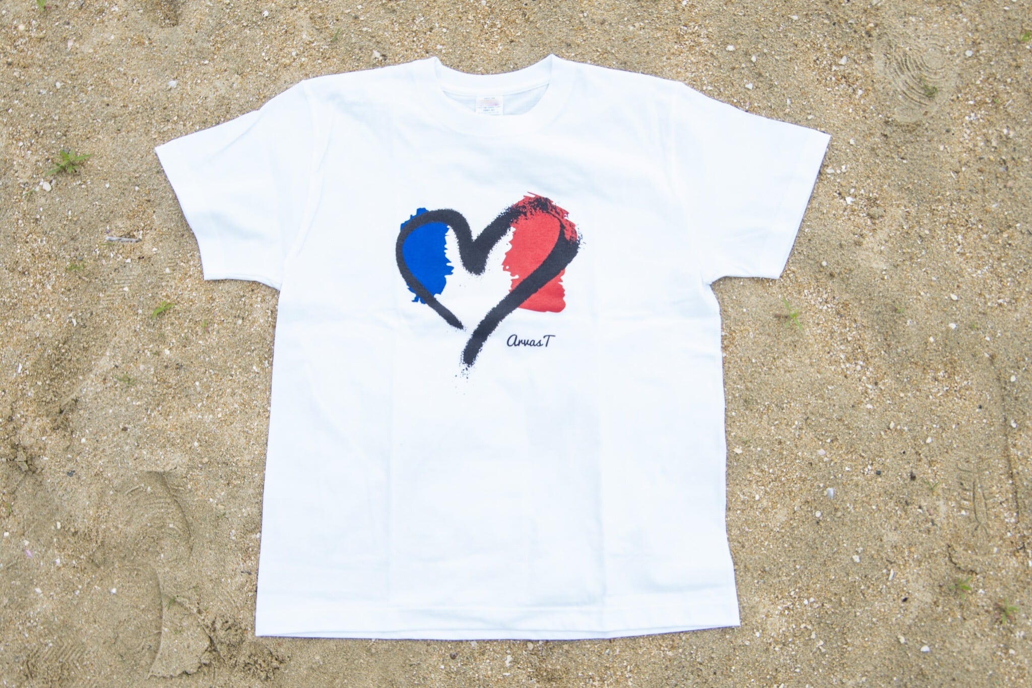 heart tee shirt