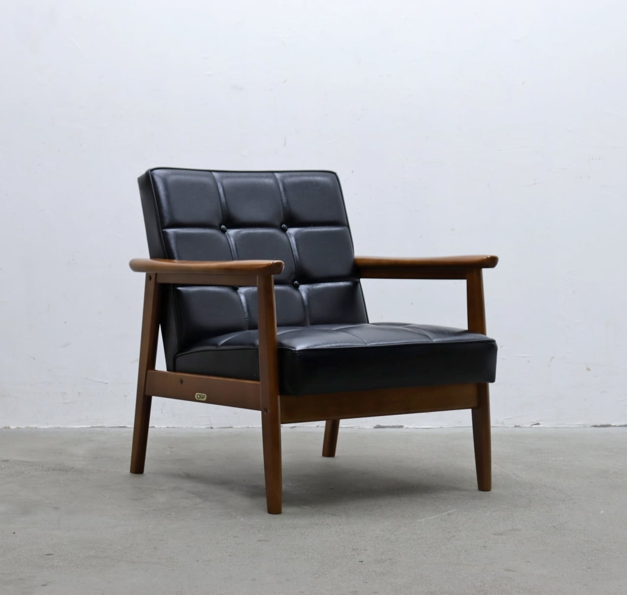 カリモク60 Kチェア風 　レトロ ソファ　ヴィンテージ　ミッドセンチュリー カリモク60 Kチェア風 レトロ ソファ ヴィンテージ ミッド