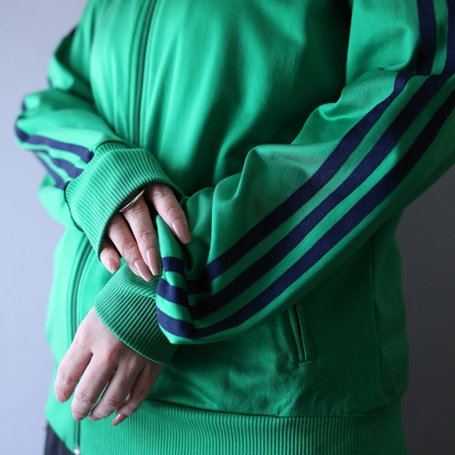 "adidas" 刺繍 front logo and back print good color track jacket