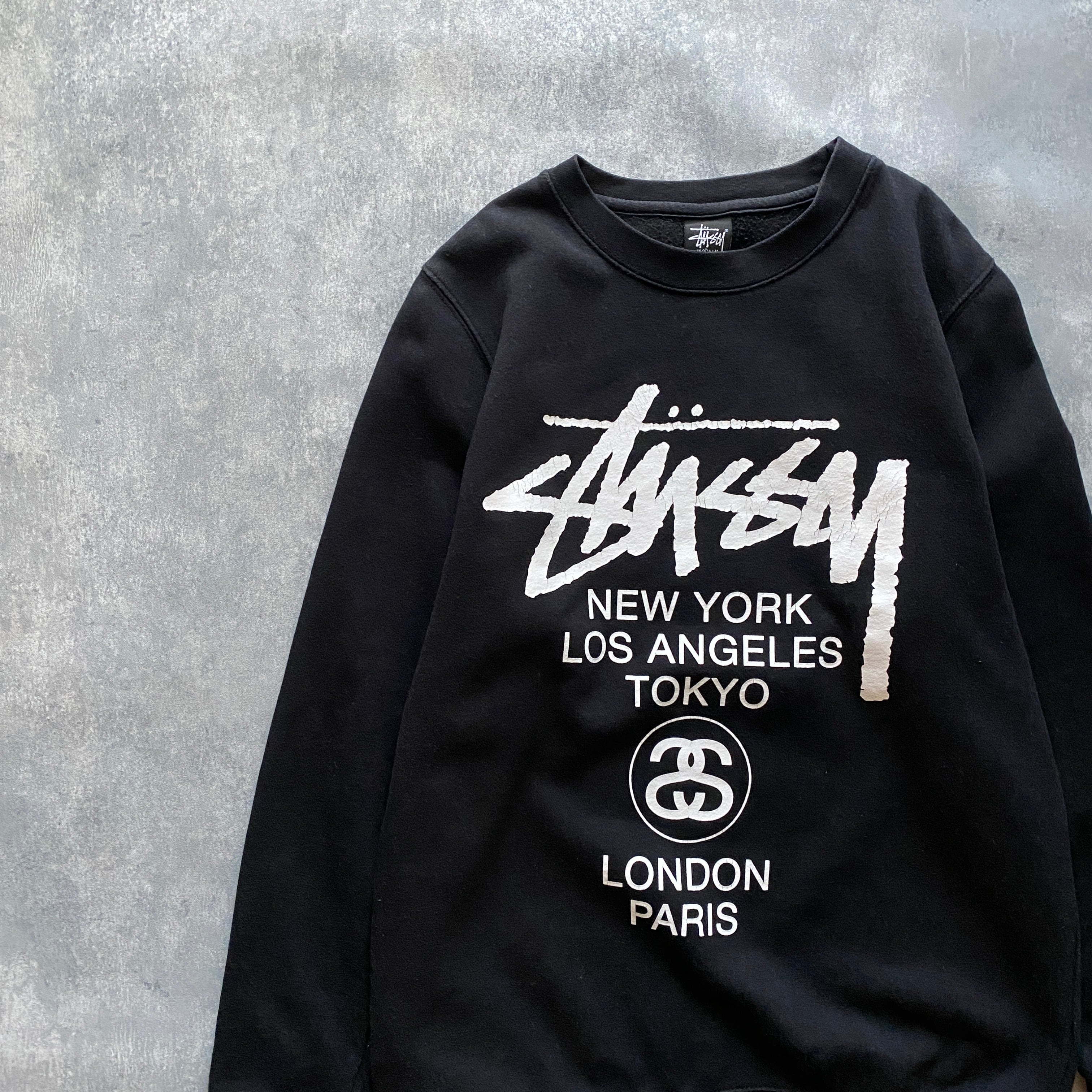 stussy　ステューシー　ワールドツアー　両面プリント　ブラック　スウェット