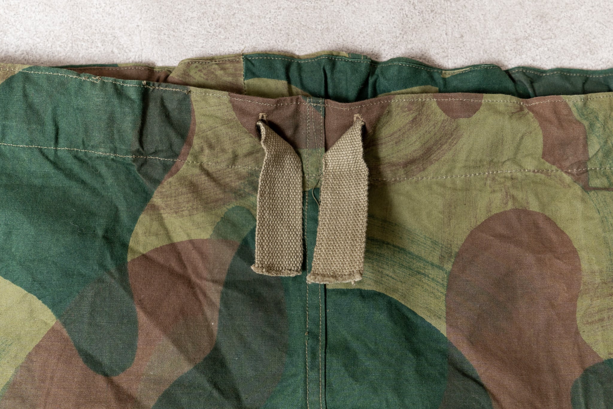 DEADSTOCK】Belgian Army 50's Brushstroke Camouflage Trousers