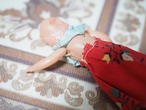 おしゃれガール 青いフリルのムームー JAPANセルロイド 画像18
