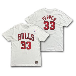 Scottie Pippen 【Chicago Bulls】 Numbering T-Shirt. Mitchell & Ness