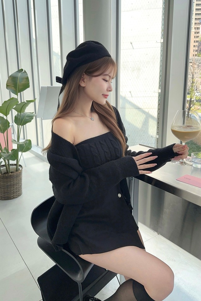 【再入荷】ベアトップ×カーディガンセット【BLACK】