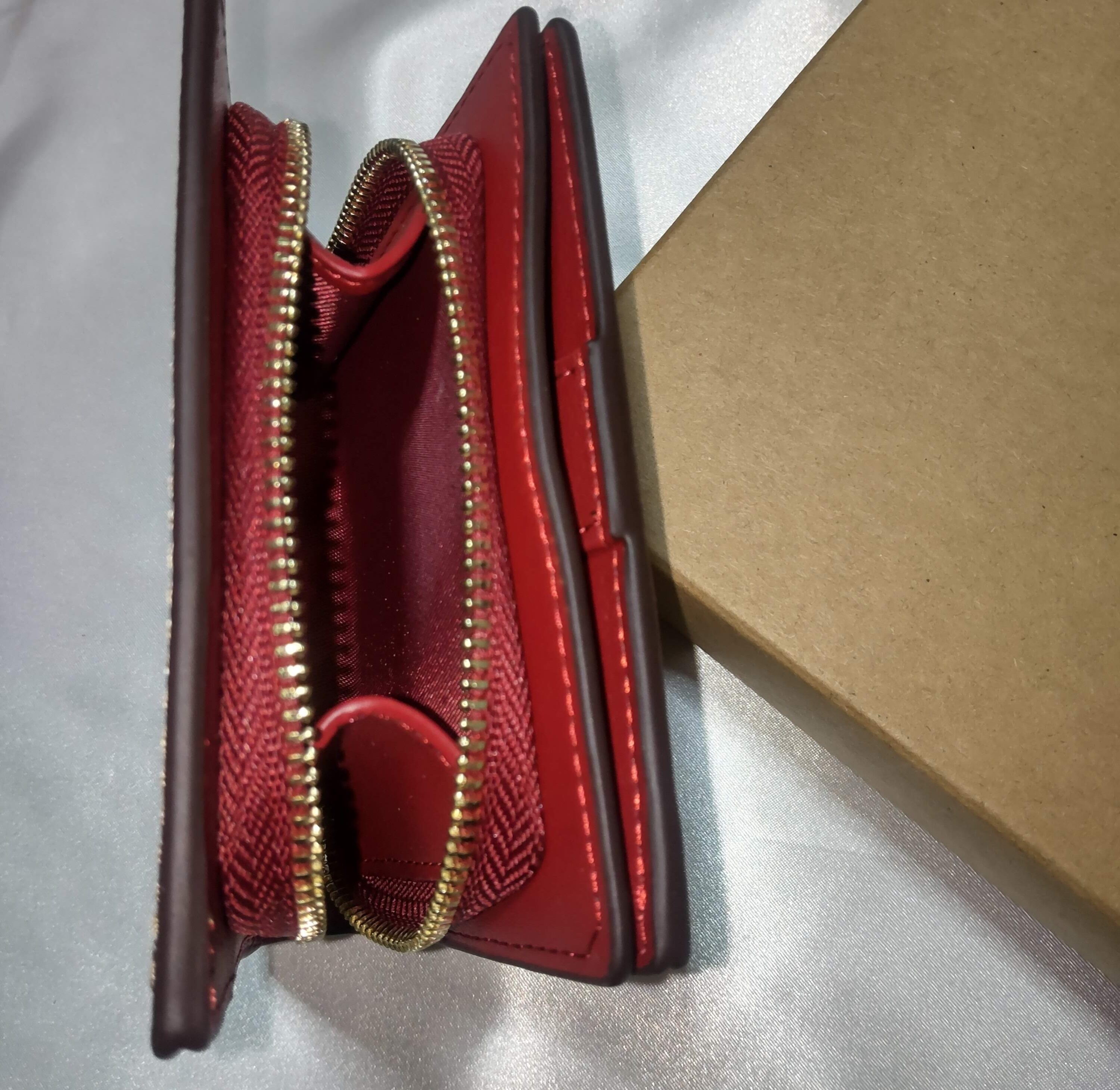 4536 コーチ　二つ折り財布　レインボー COACHコーチ 二つ折り財布 レインボーシグネチャー | francore