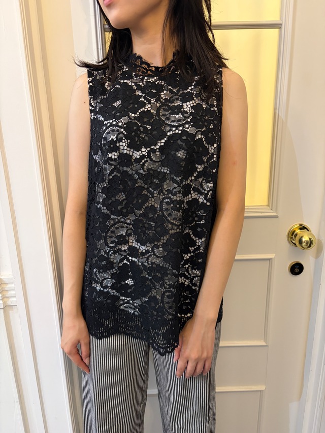 DKNY/ Vintage lace tank top.(O)