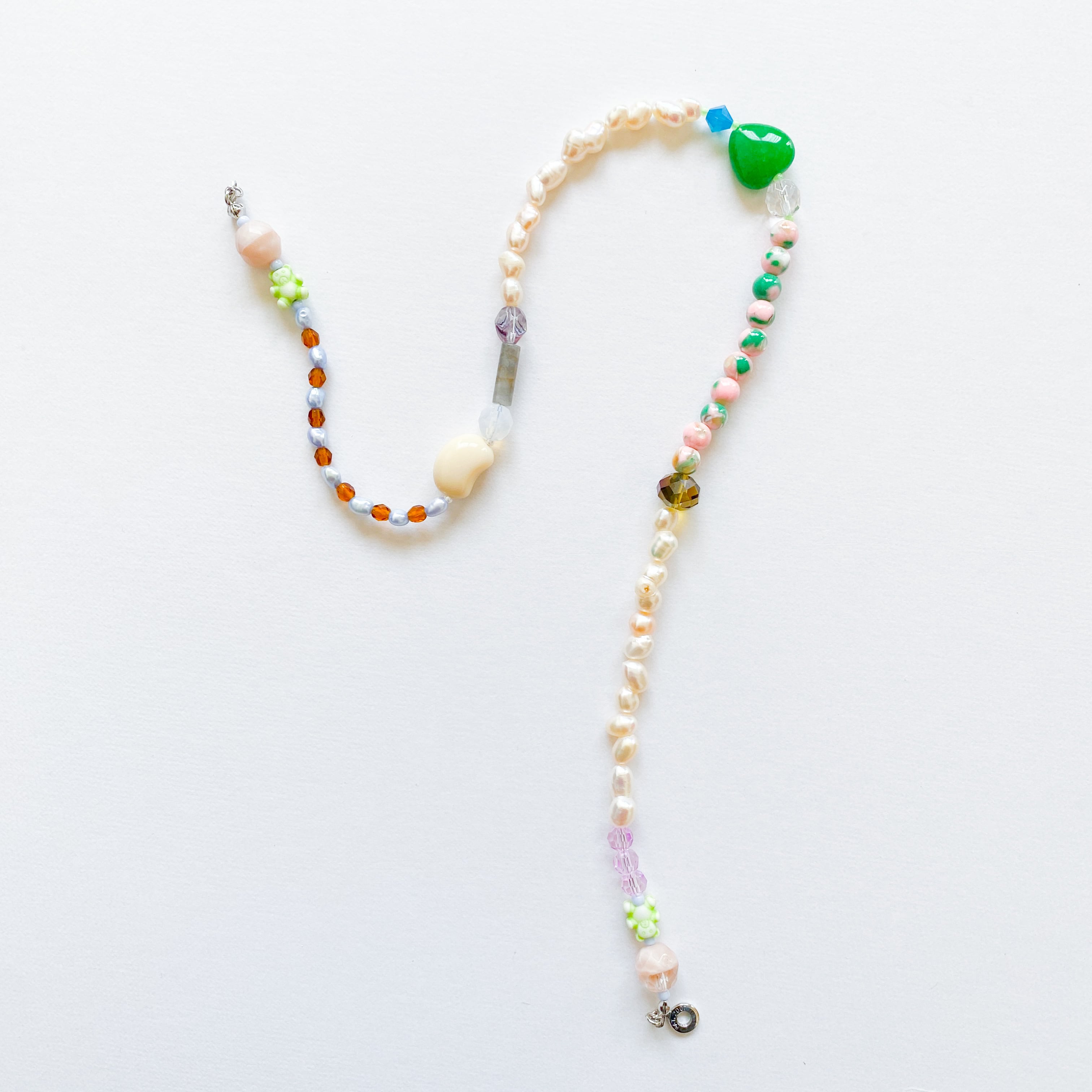 淡水パールとビーズのネックレス