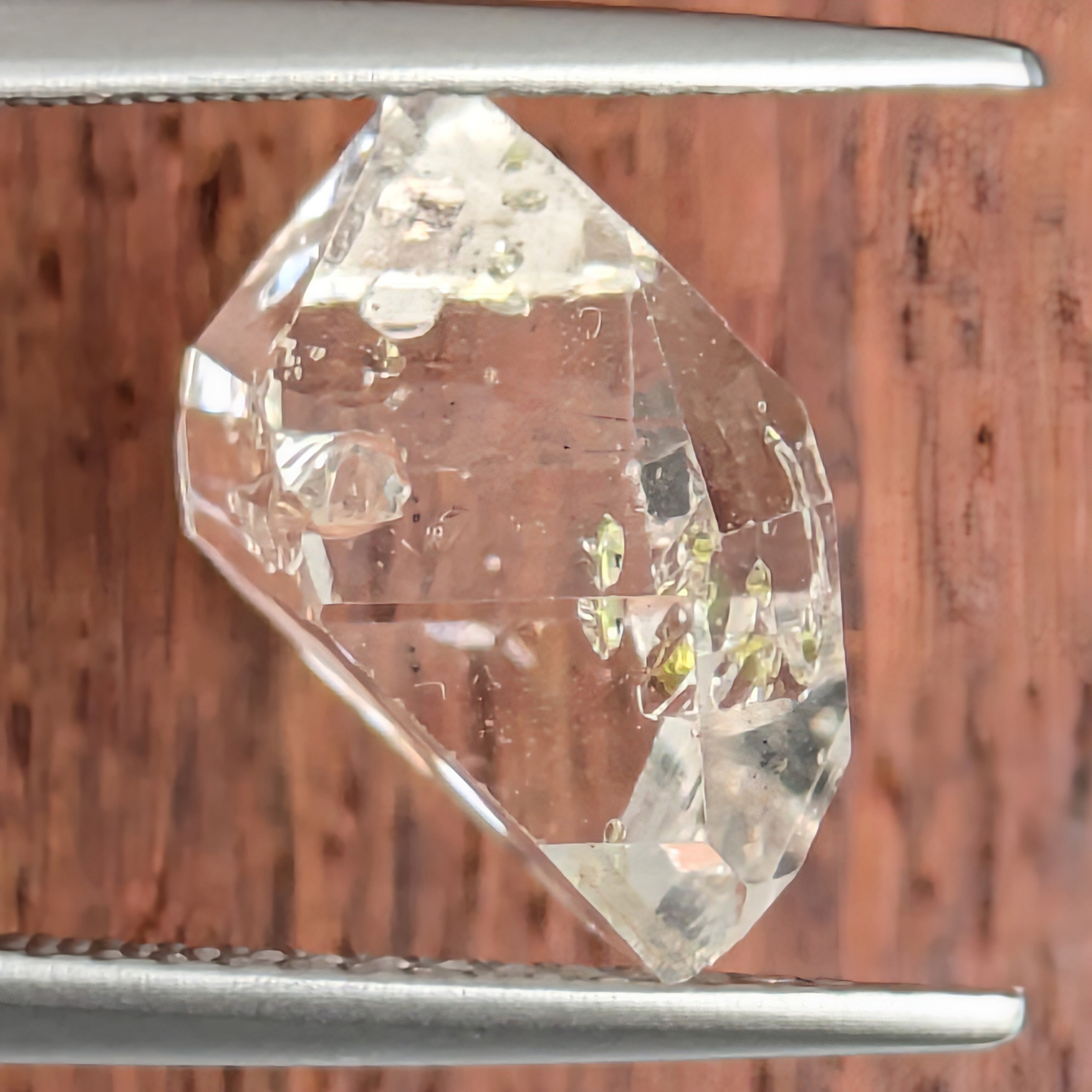 オイル・イン・クォーツ原石 パキスタン産【4.93ct】PRO209496 | Gem's