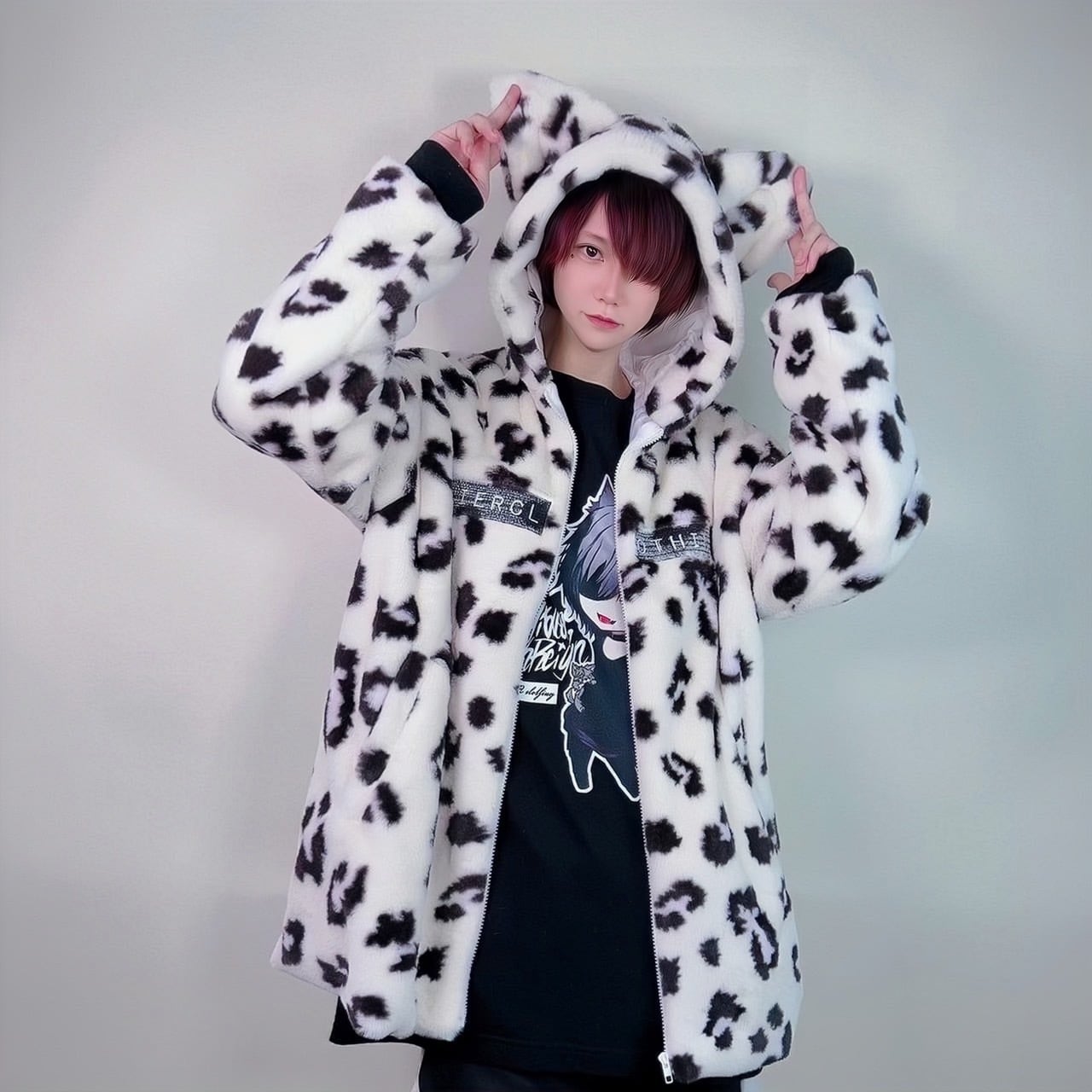 NIER CLOTHING 猫耳付きアニマル柄ZIP OUTER