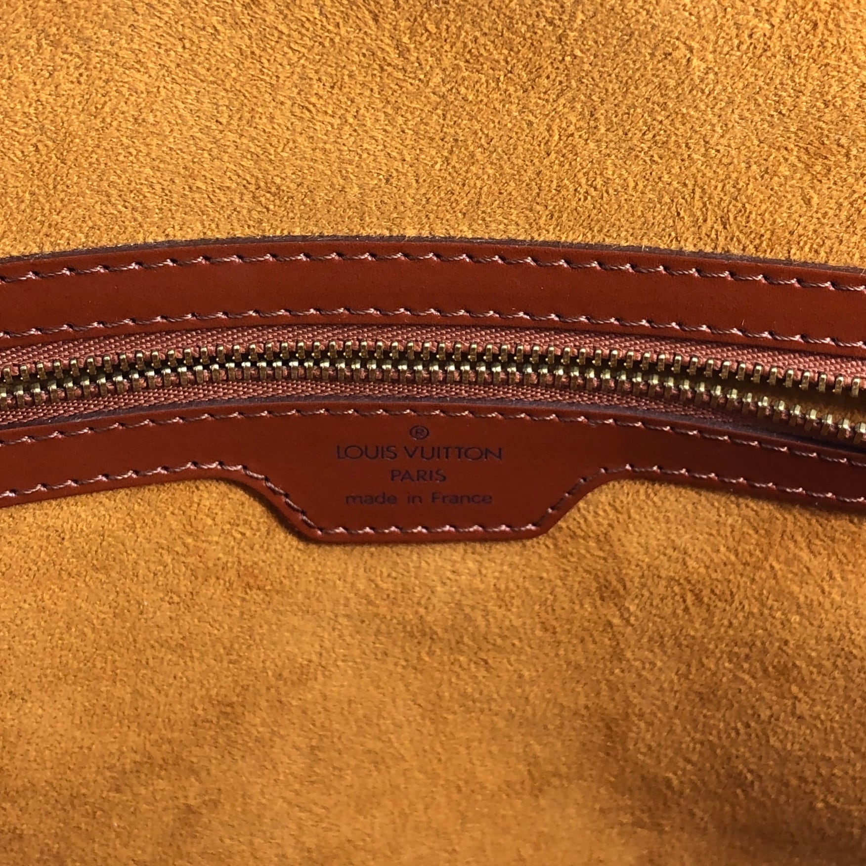 ルイヴィトン LOUIS VUITTON リュサック M52283 エピ 肩掛け ショルダーバッグ エピレザー ブラウン LOUIS VUITTON ルイヴィトン エピ トートバッグ ブラウン レザー