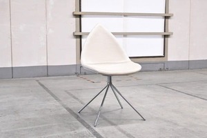 BoConcept「Ottawa」チェア 13万 革張り カリム・ラシッド 北欧家具 デンマーク ホワイト ダイニングチェア アームレス ボーコンセプト【中古家具/中古インテリア/USED家具ユーズド家具/リサイクル】