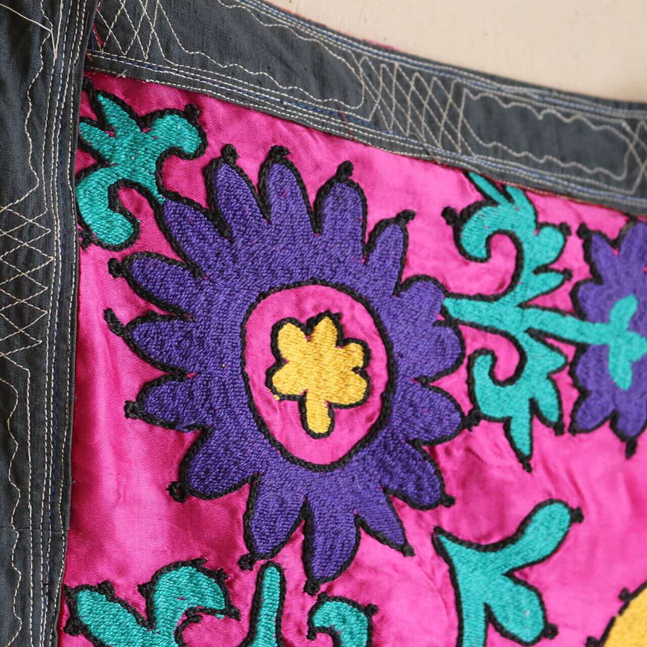 スザニ刺繍 楽天市場】【1点もの】スザニ刺繍 手刺繍 クロス ザクロ 花 太陽