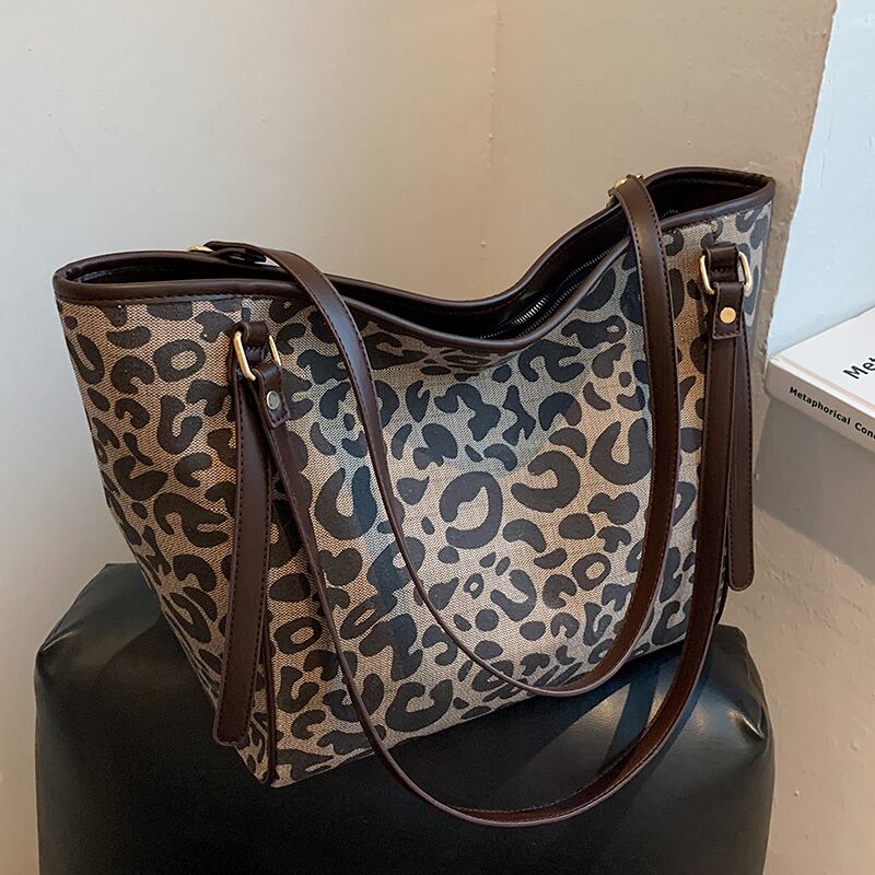 レオパードプリント柄ショルダーバッグオータムウィンター 秋物 冬物 トートバッグ Tiancai_Wing_Bag81700075372