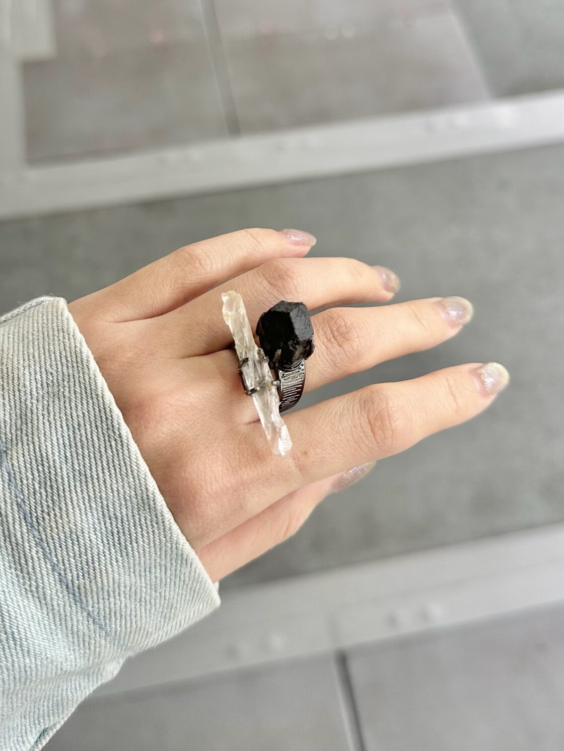 ハンドモチーフ 天然石付き Natural Stone Ring 】-月光と熔岩-一点物 