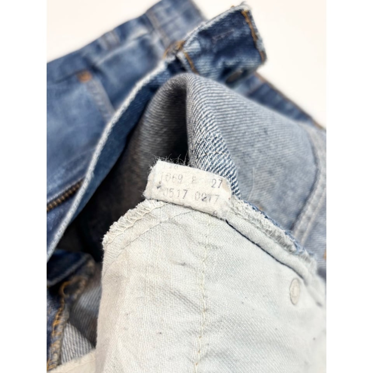 80s Levi’s 517 BOOT CUT DENIM MADE IN USA  Size W30L32→W29L31