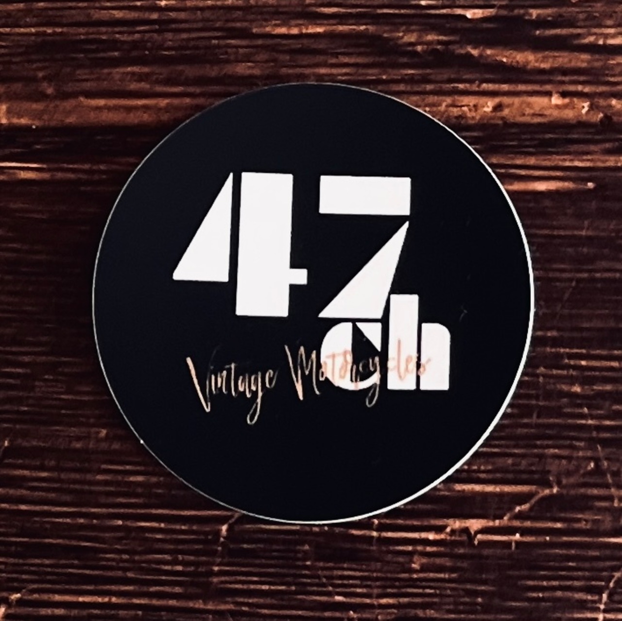 【限定】47chステッカー（マットブラック）丸型4cm 1枚 | 47ch Online Store