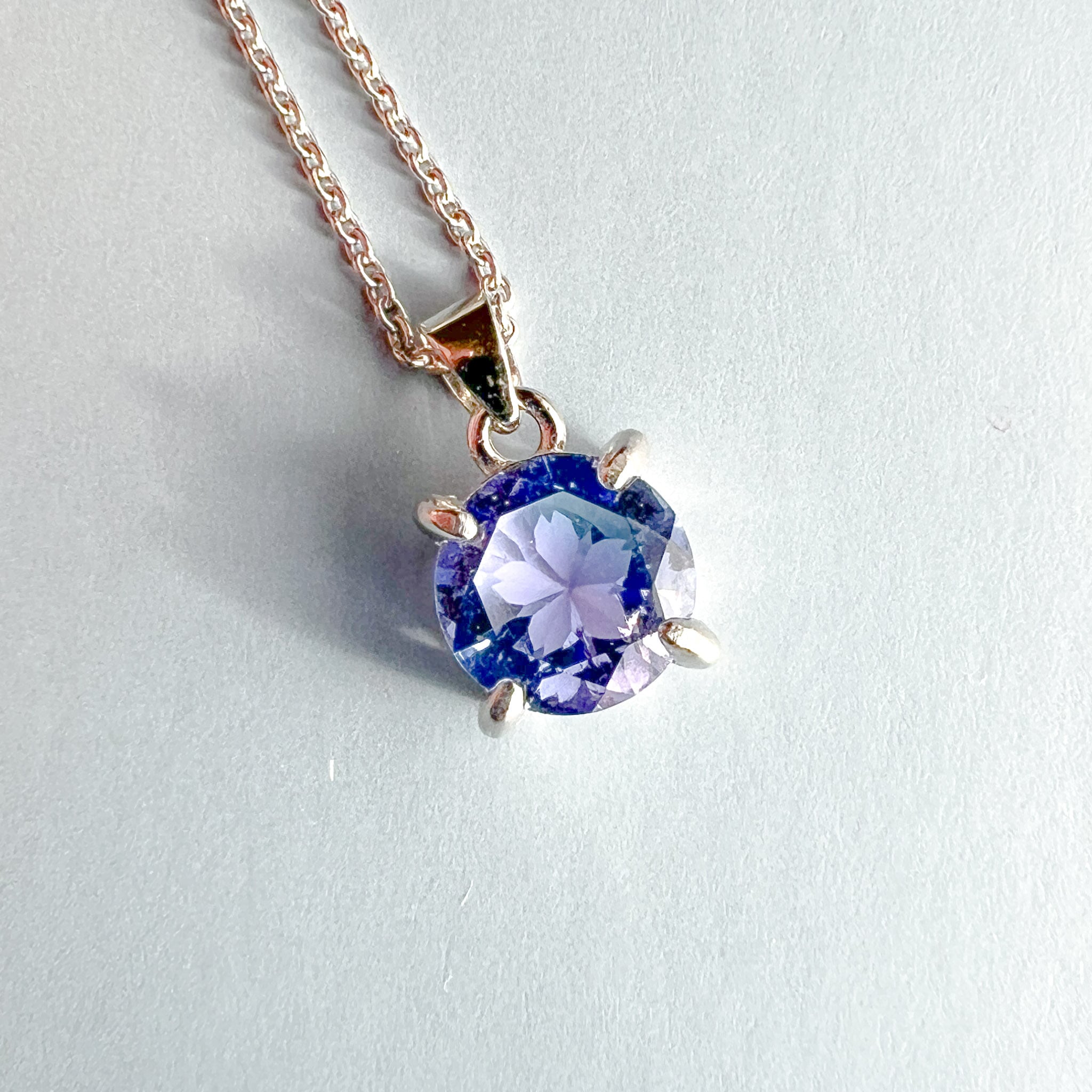 クリスマスコフレ2025 硝子の宝石 シミズ貴石×yuiaglass 【ネックレス