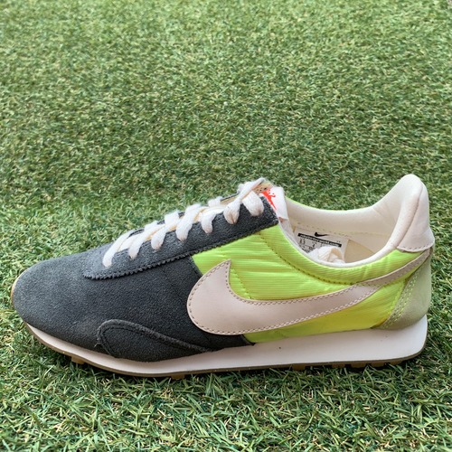 NIKE PRE MONTREAL RCR VNTG ナイキ プリモントリオールレーサーヴィンテージ HC466