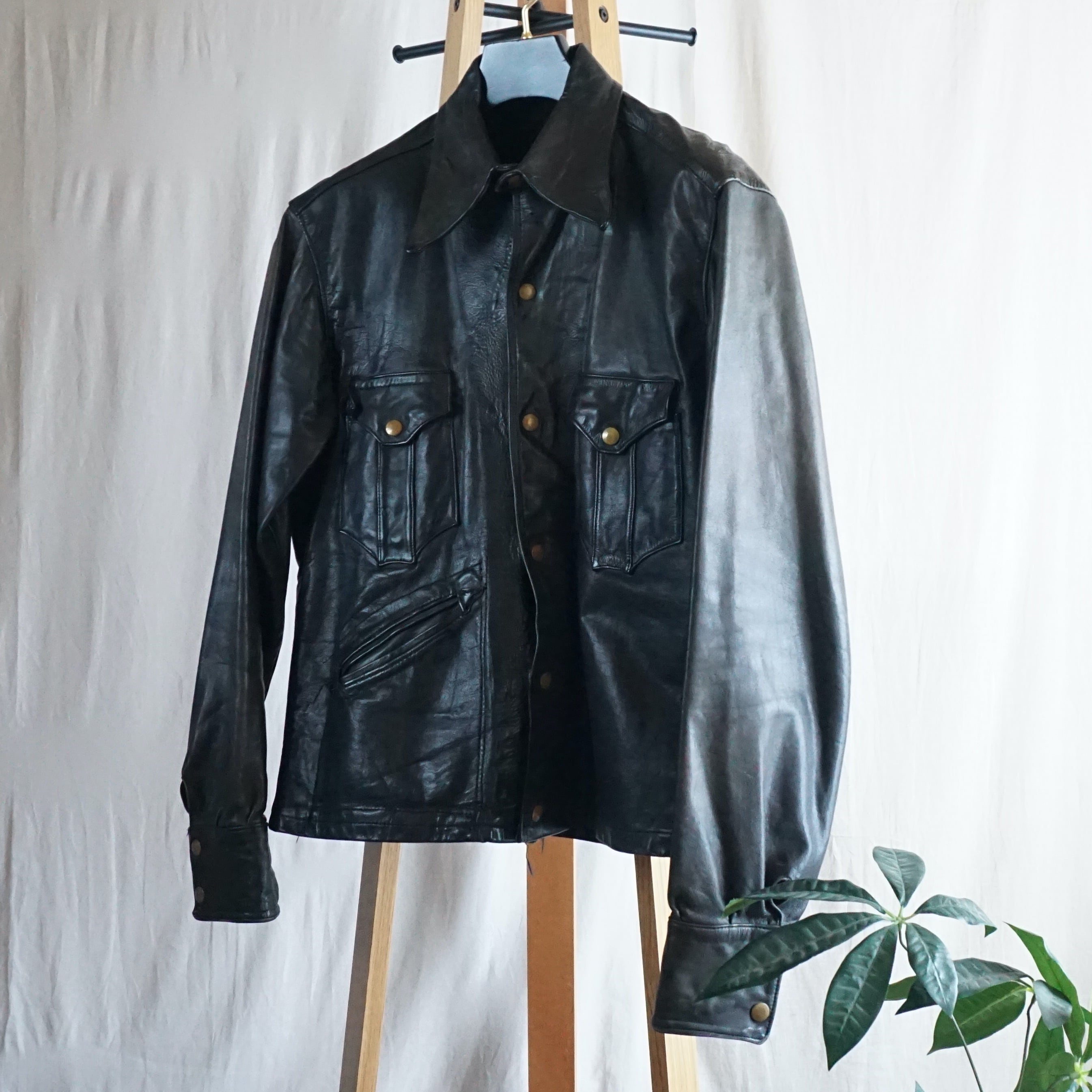 【k8428】ゆ　フランス製ユーロ古着ビンテージ90sレザージャケットA- 90s GAP オールドギャップ Tバック 肉厚 レザー ジャケット 黒 M